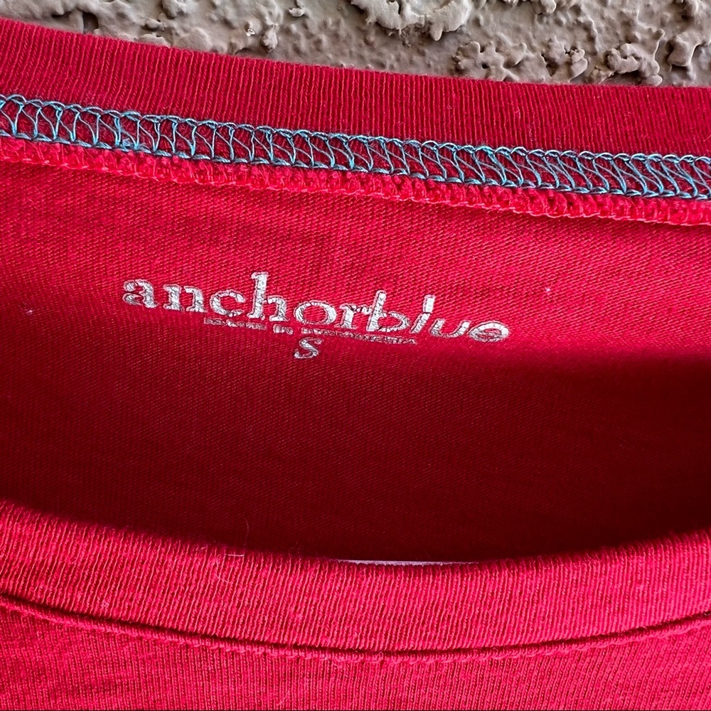 Red basic top - Picture 2 of 3